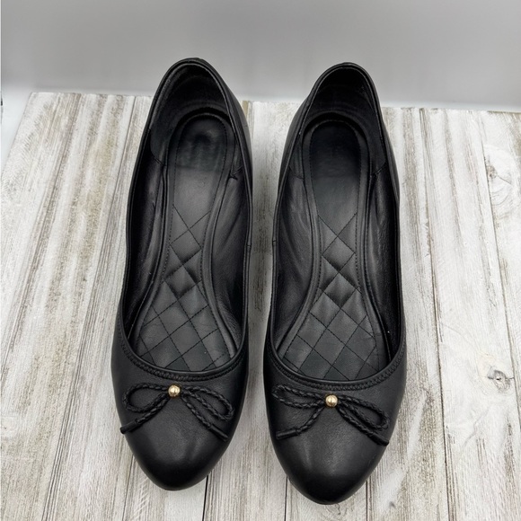 Cole Haan Black Leather Shoes - Picture 1 of 10